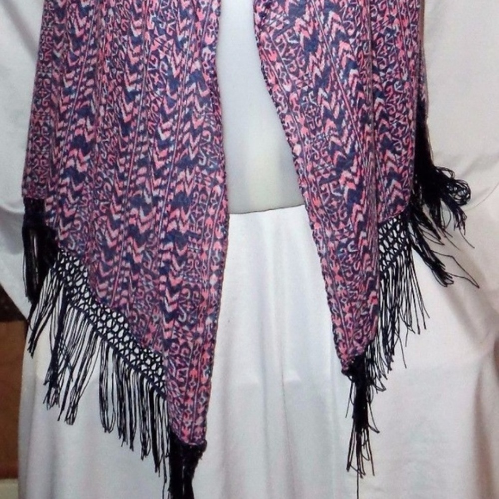 TORRID Wrap O/S Plus Size Ruana Kimono Festival Fringe Top Tunic Length NWT - Picture 4 of 4